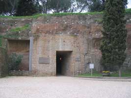 Entry to caves in the Fosse 