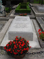 Churchill's grave at St Martin's 
