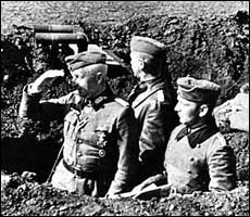 General von Manstein viewing Russian positions in the Crimea in 1942. 