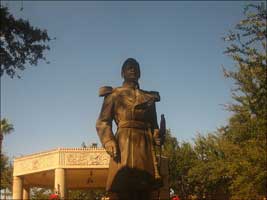 Statue of general Zaragoza in Laredo, Texas. 